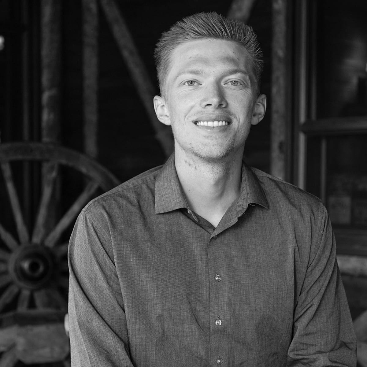 Carson Jones, Guest Services