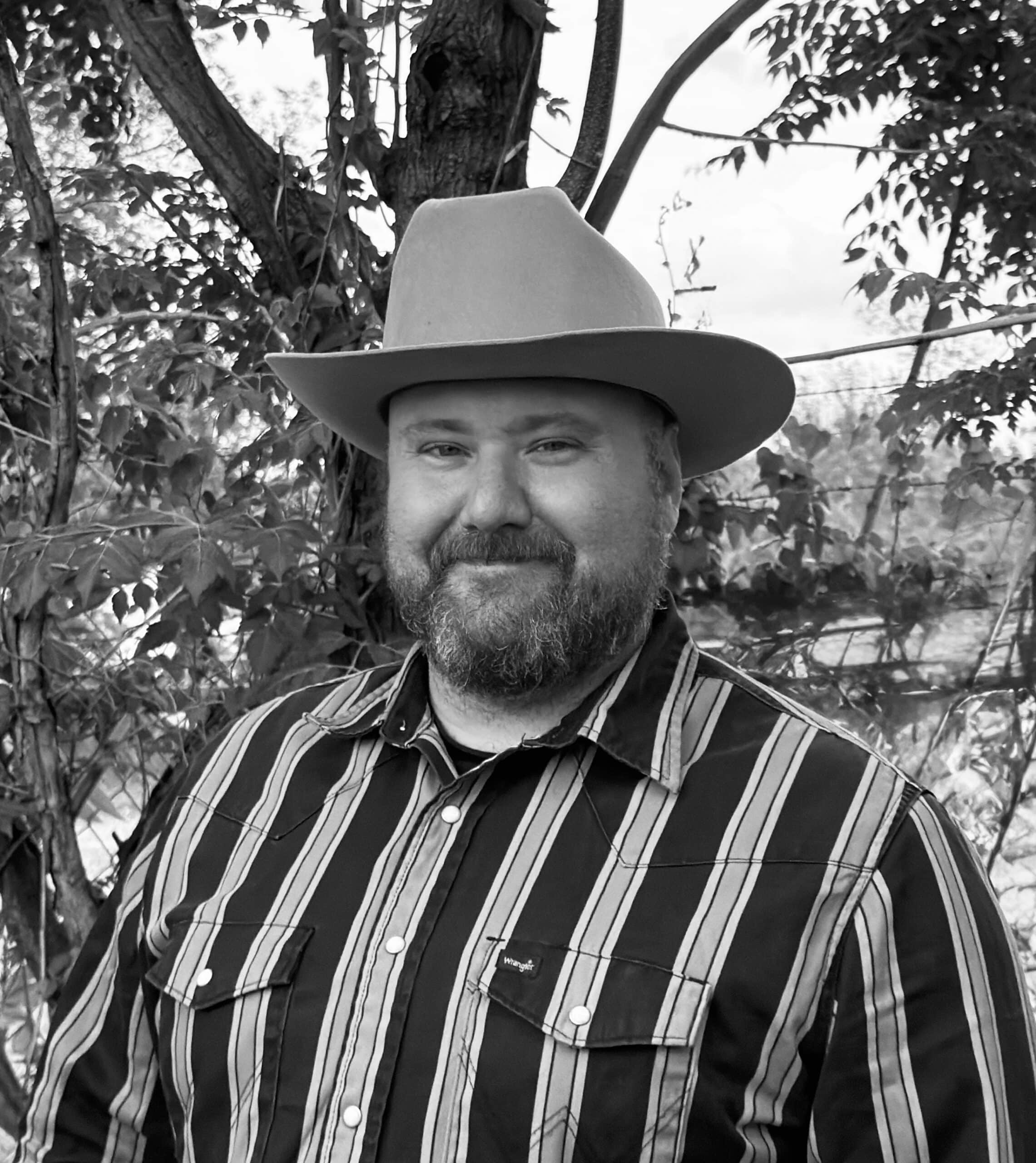 AJ Gomez, Bar Manager